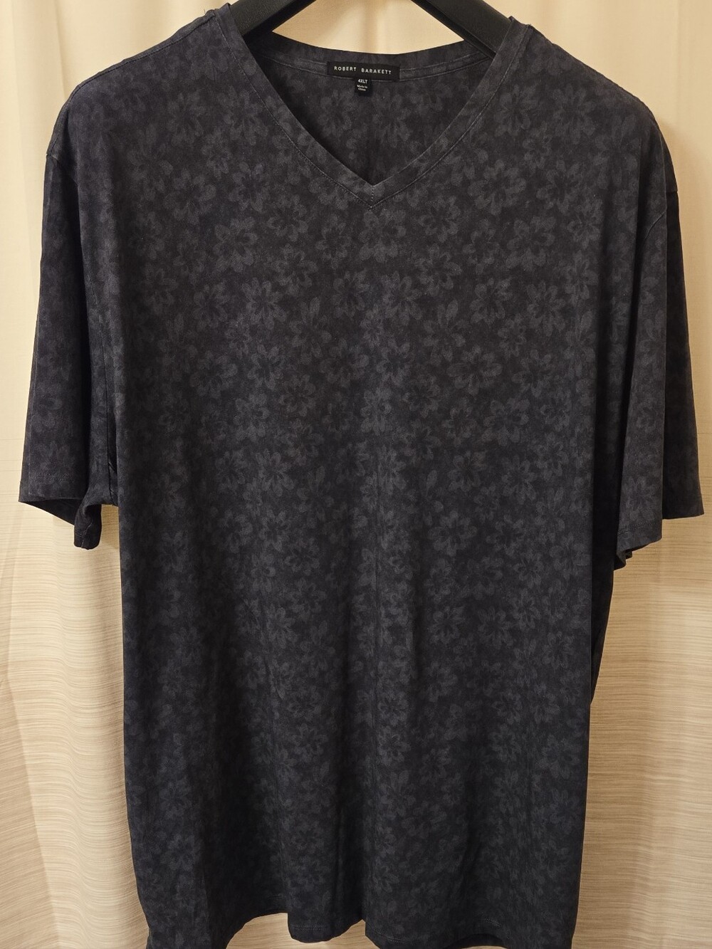 Robert Barakett Men's Dark Gray Floral Abbott V-Neck Short Sleeve Shirt - Picture 3 of 5